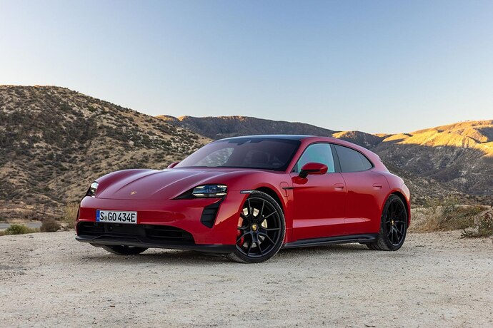 Porsche-Taycan-GTS-Sport-Turismo
